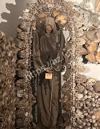 葡萄牙人骨教堂